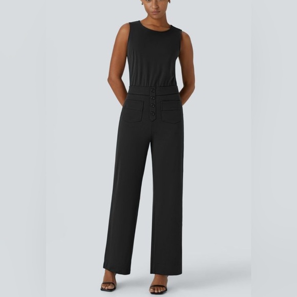 HALARA Pants - NWT Halara Xl Black Sleeveless Keyhole Jumpsuit Pockets Buttons Work
